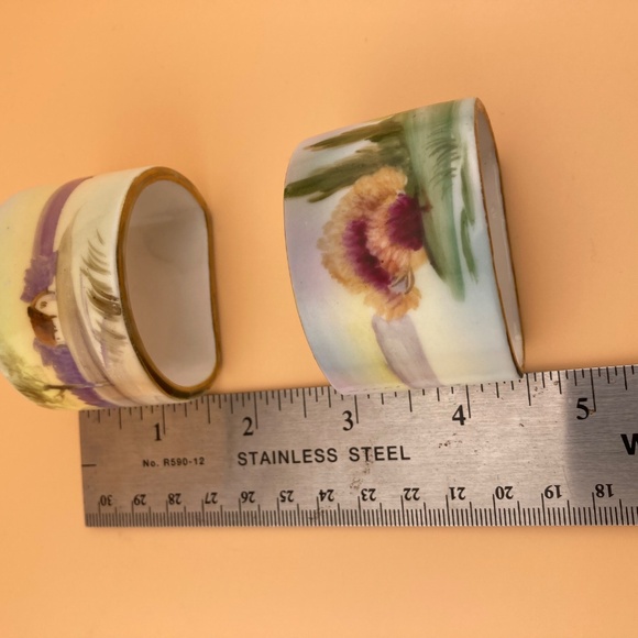 Vintage Nippon Hand Painted Napkin Rings - Set of Two - Picture 6 of 6